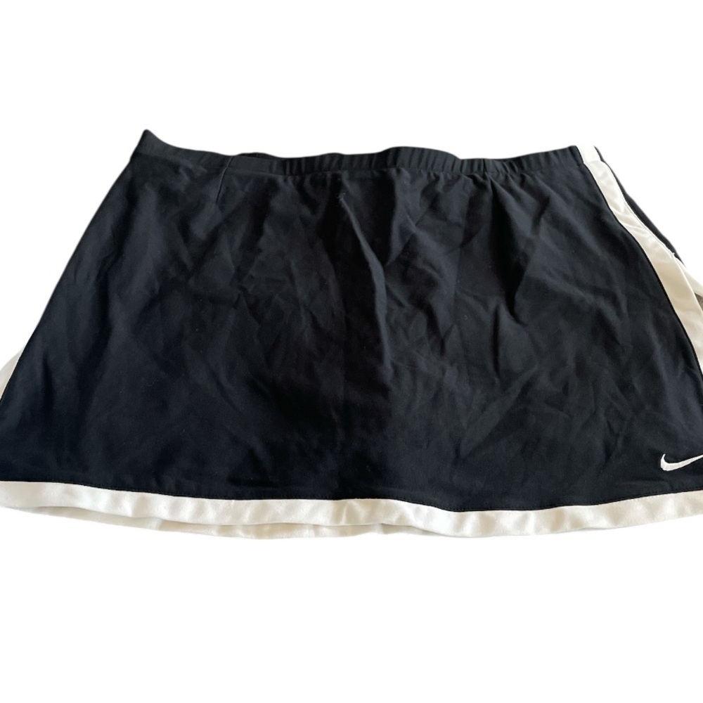 Nike Black Dri-FIT Athletic Skirt